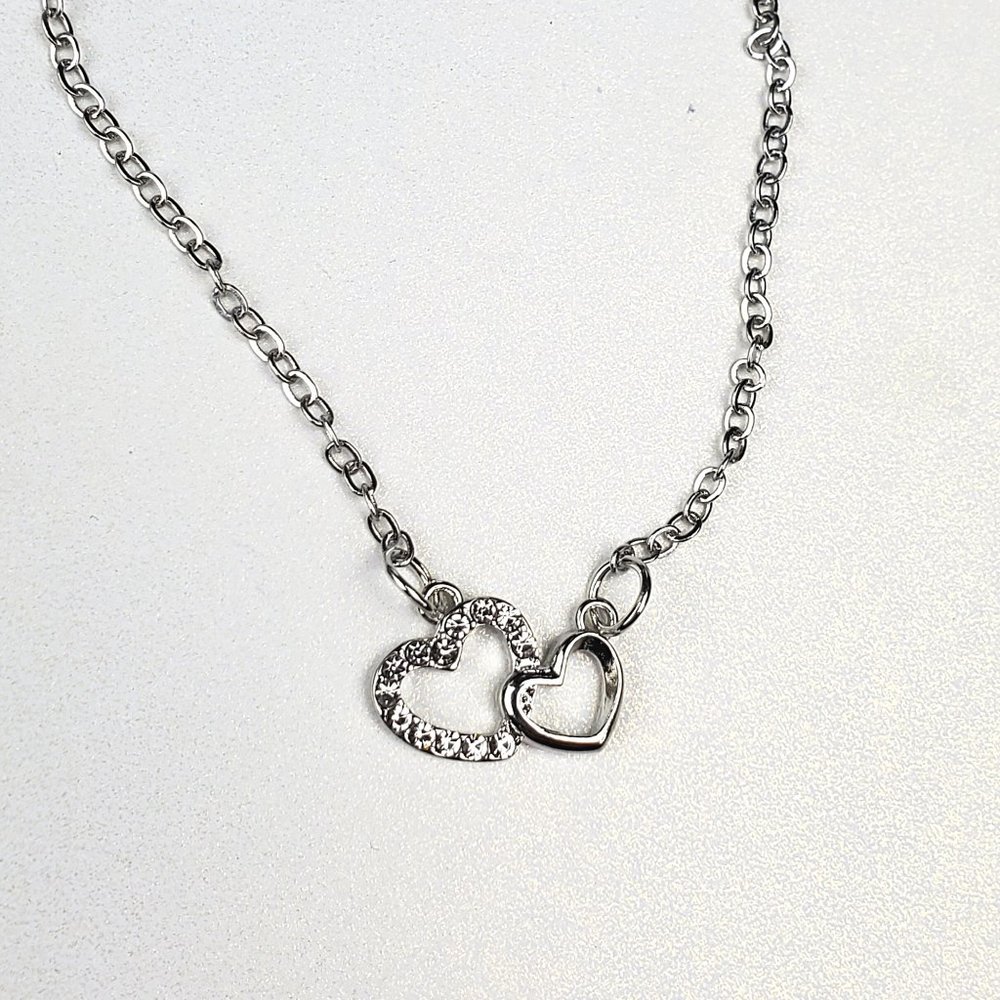 Small Heart-shaped Necklaces Exquisite Crystal Zircon Pendant Silver Color